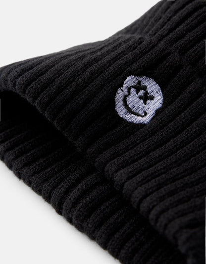 EMBROIDERED BEANIE