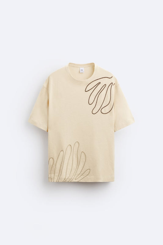 EMBROIDERED TEXTURED T-SHIRT